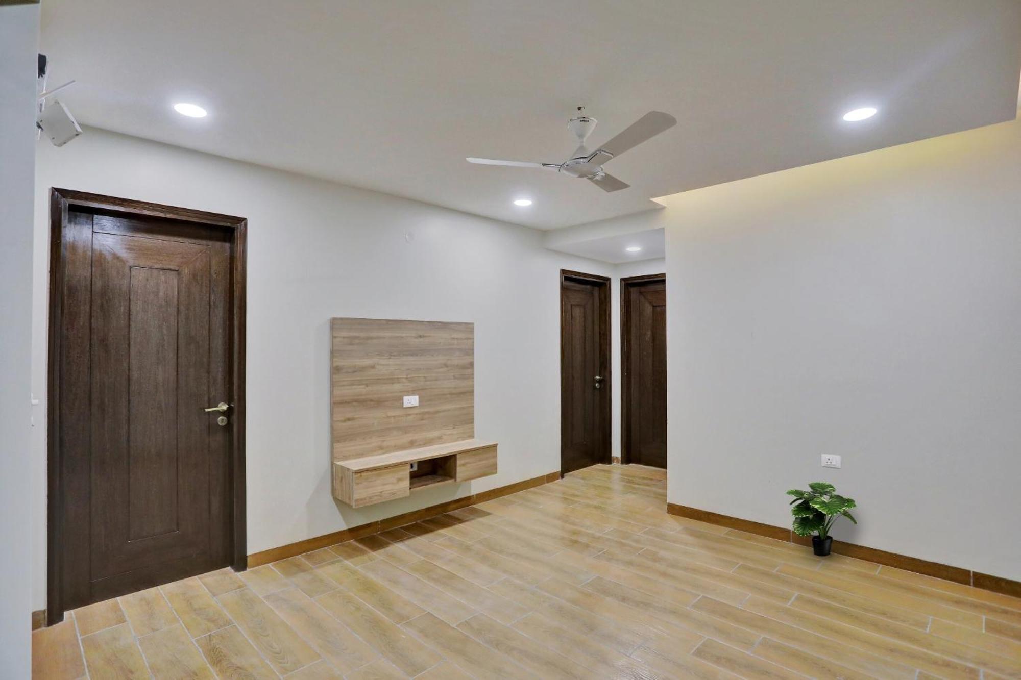 Townhouse Xanthe Noida Exterior foto