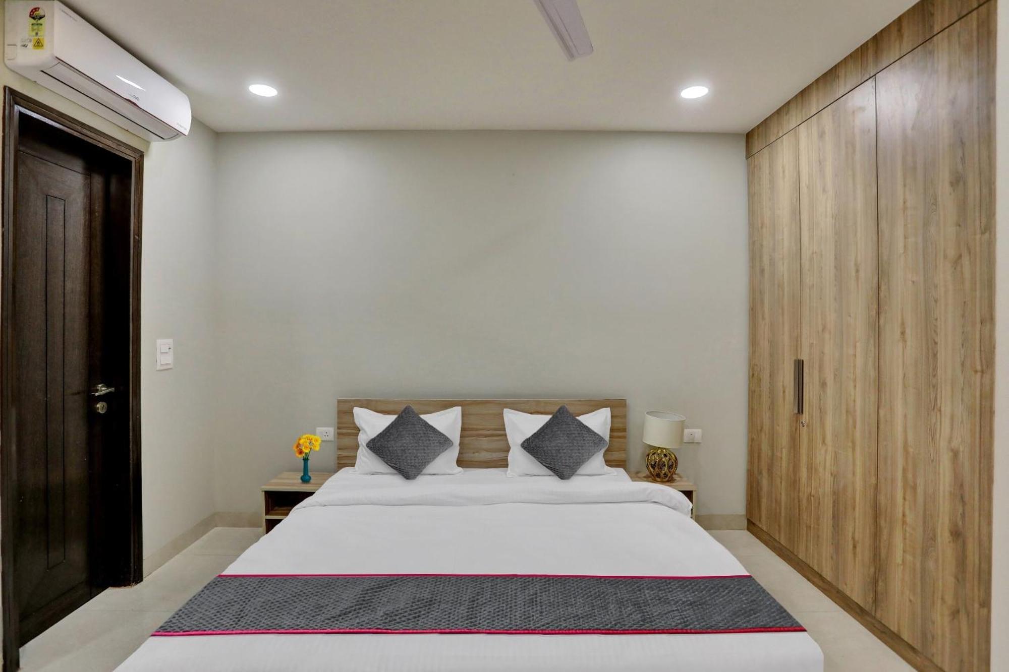 Townhouse Xanthe Noida Exterior foto